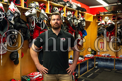 Neuzugang Mate Arany, neuer Co-Trainer beim  EC Bad Nauheim, DEL 2, Bad Nauheim, Colonel-Knight-Stadion, 18.11.25